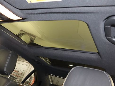 Used 2014 Mercedes-Benz E 550 4MATIC Sedan image 22