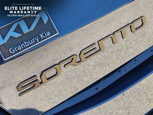 Certified 2026 Kia Sorento X-Line EX AWD/4WD image 10