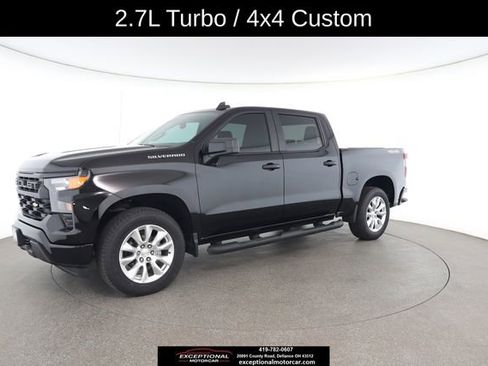 Used 2023 Chevrolet Silverado 1500 Custom AWD/4WD image 3