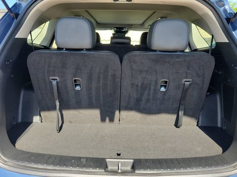 Certified 2025 Kia Sorento S w/ Panoramic Sunroof Package AWD/4WD image 18