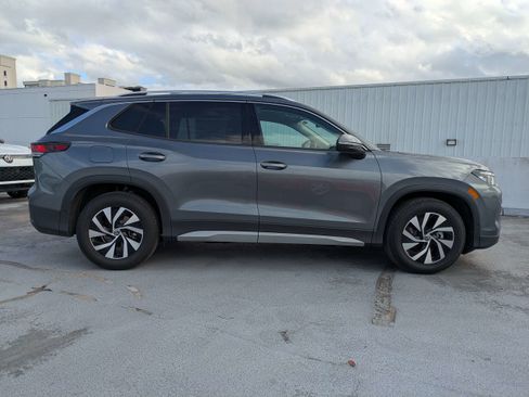 New 2026 Volkswagen Tiguan S image 3