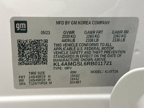 Used 2024 Buick Encore GX Avenir w/ Avenir Technology Package AWD/4WD image 25