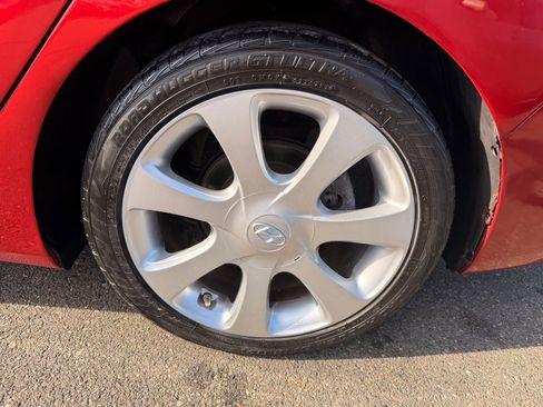 Used 2012 Hyundai Elantra Limited w/ Technology Pkg 5 image 11