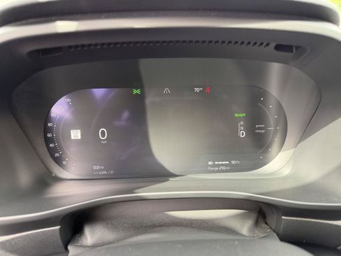 Used 2021 Volvo XC40 P8 Recharge w/ Advanced Package AWD/4WD image 13
