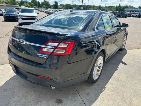 Used 2015 Ford Taurus Limited w/ Equipment Group 301A FWD image 5