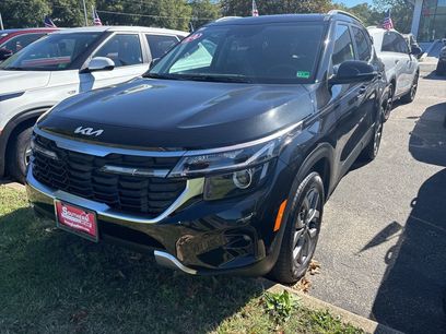 Used 2024 Kia Seltos S