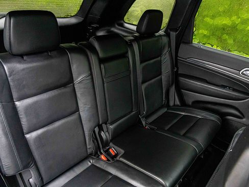 Used 2022 Jeep Grand Cherokee Limited image 26