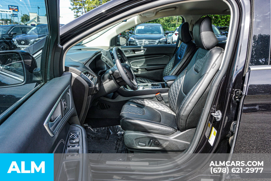 Used 2023 Ford Edge Titanium w/ Cargo Accessory Package AWD/4WD image 18