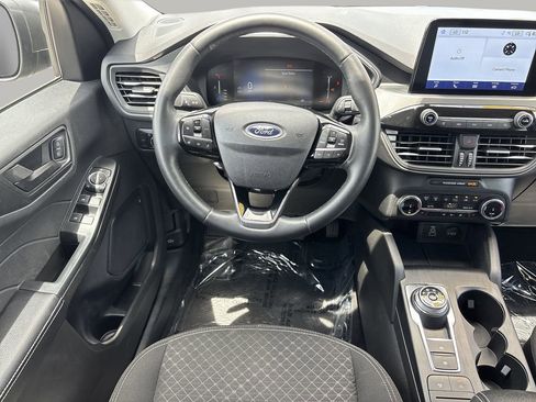 Used 2024 Ford Escape Active AWD/4WD image 14