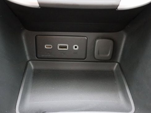 Used 2022 GMC Terrain SLE w/ Driver Convenience Package image 17