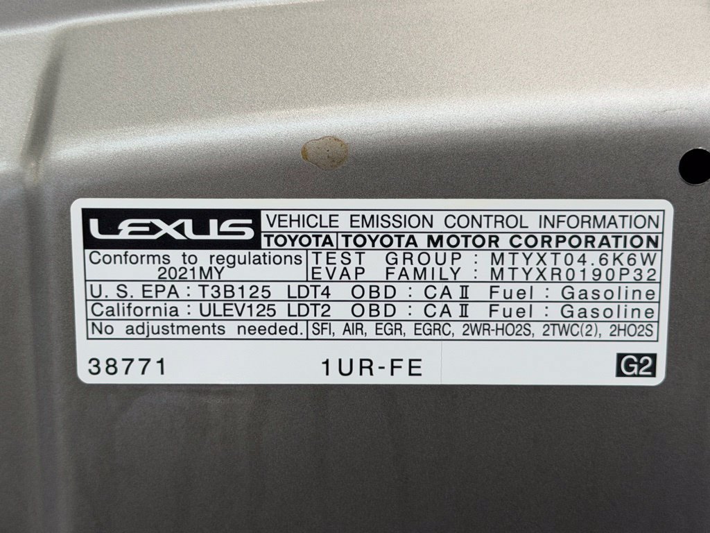 Used 2021 Lexus GX 460 Luxury w/ Sport Design Package AWD/4WD image 36