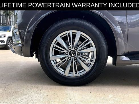 Certified 2024 INFINITI QX80 Luxe AWD/4WD image 11