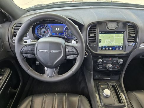 Used 2023 Chrysler 300 S RWD image 10