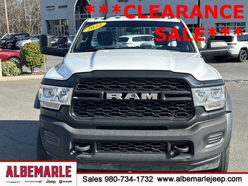 Used 2022 RAM 5500 Tradesman w/ Electrical Accessory Group image 8