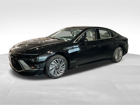 New 2026 Hyundai Sonata Limited FWD image 6