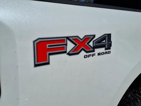 New 2026 Ford F350 Platinum w/ FX4 Off-Road Package image 10
