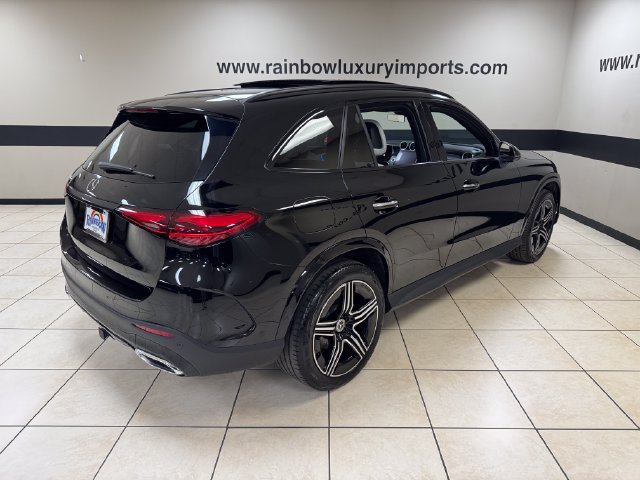 Used 2023 Mercedes-Benz GLC 300 w/ AMG Line image 6