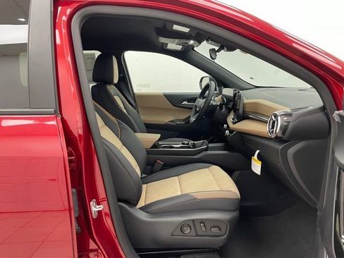 New 2026 Chevrolet Equinox ACTIV AWD/4WD image 15