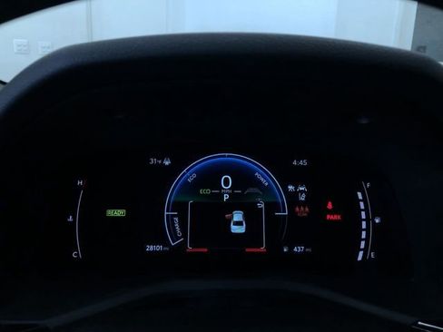 Certified 2025 Toyota Camry SE image 30