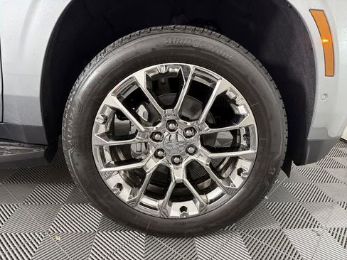 New 2026 GMC Yukon XL Elevation image 10