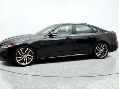 Used 2022 Jaguar XF R-Dynamic SE AWD/4WD image 8