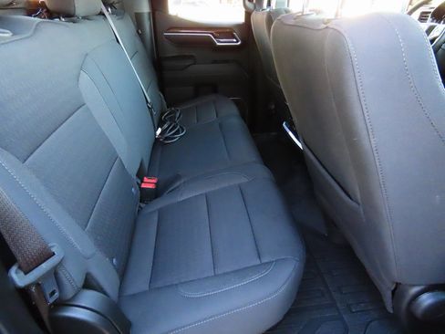 Used 2023 GMC Sierra 1500 Elevation w/ Preferred Package image 15