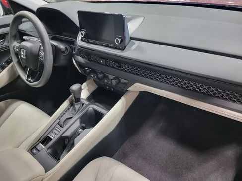 Certified 2024 Honda Accord LX image 17