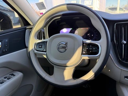 Certified 2023 Volvo XC60 B5 Plus w/ Climate Package image 13