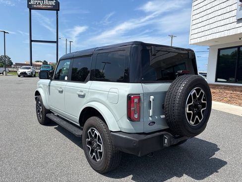 Used 2024 Ford Bronco Outer Banks AWD/4WD image 7
