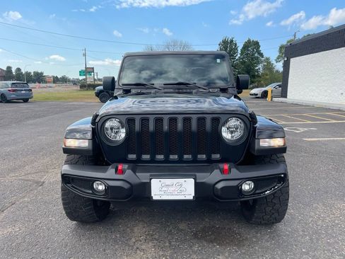 Used 2021 Jeep Gladiator Overland w/ Cold Weather Group image 12