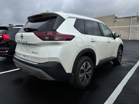 Used 2022 Nissan Rogue SV w/ SV Premium Package AWD/4WD image 4