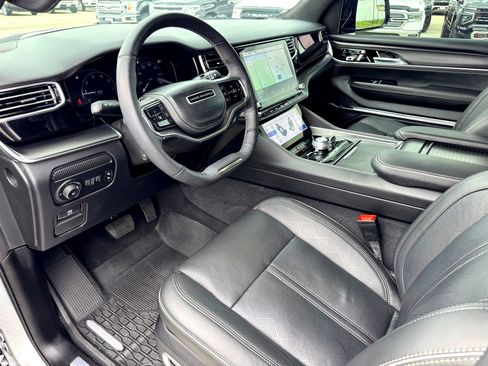 Used 2024 Jeep Grand Wagoneer L Series II w/ Quick Order Packagew 28T image 11