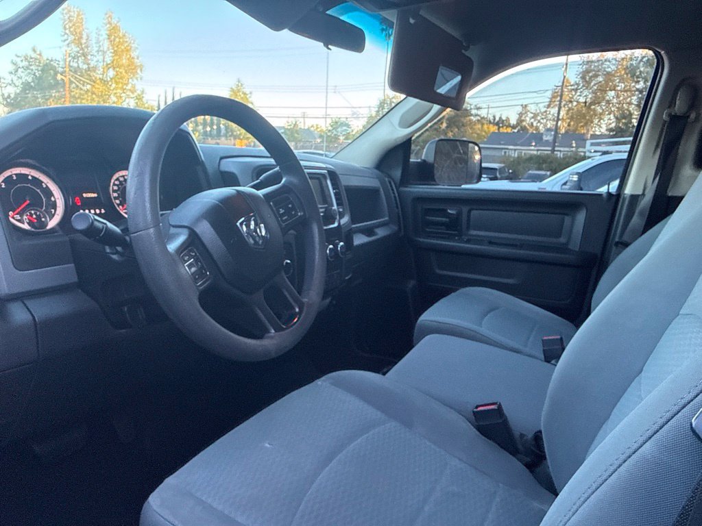 Used 2018 RAM 2500 Tradesman w/ Chrome Appearance Group AWD/4WD image 6