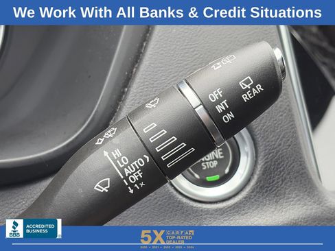 Used 2022 Cadillac XT4 Premium Luxury w/ Driver Assist Package image 23