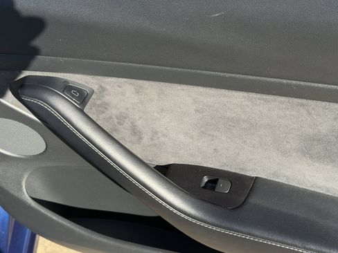 Used 2022 Tesla Model 3 Standard Range image 28