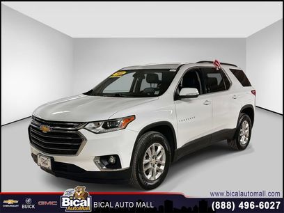 Used 2021 Chevrolet Traverse LT