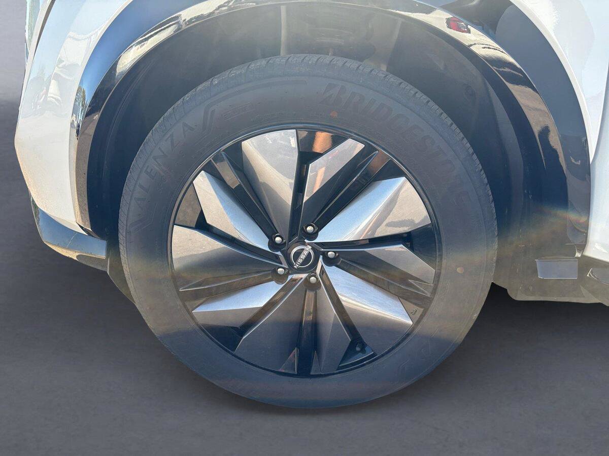 Used 2024 Nissan Ariya AWD image 14