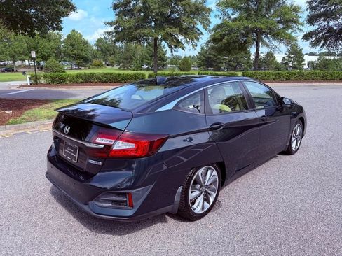 Used 2018 Honda Clarity Plug-In Hybrid image 11
