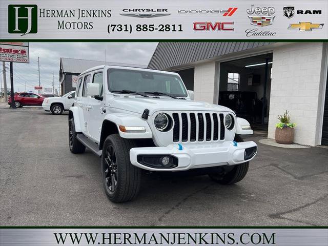 Certified 2021 Jeep Wrangler Unlimited Sahara AWD/4WD image 1