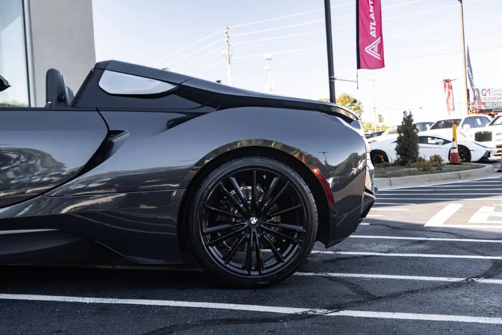 Used 2019 BMW i8 Roadster AWD/4WD image 21
