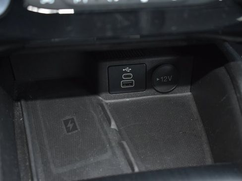 Used 2024 Ford Escape Platinum image 30