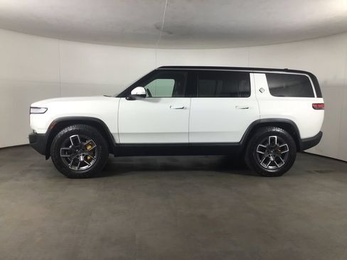 Used 2023 Rivian R1S Adventure Quad AWD/4WD image 2