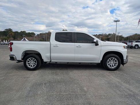 Certified 2021 Chevrolet Silverado 1500 LT image 3
