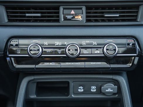 New 2026 Honda Pilot Touring image 26