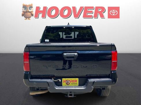 Used 2024 Toyota Tacoma SR5 w/ SR5 Upgrade Package RWD image 3