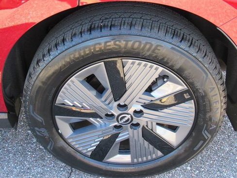 New 2026 Nissan Murano SL image 7