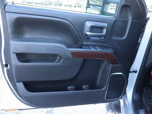 Used 2015 GMC Sierra 2500 SLT image 18