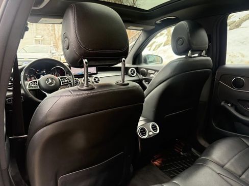 Used 2022 Mercedes-Benz GLC 300 4MATIC image 20