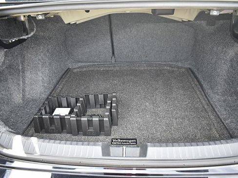 Used 2023 Volkswagen Jetta S image 7