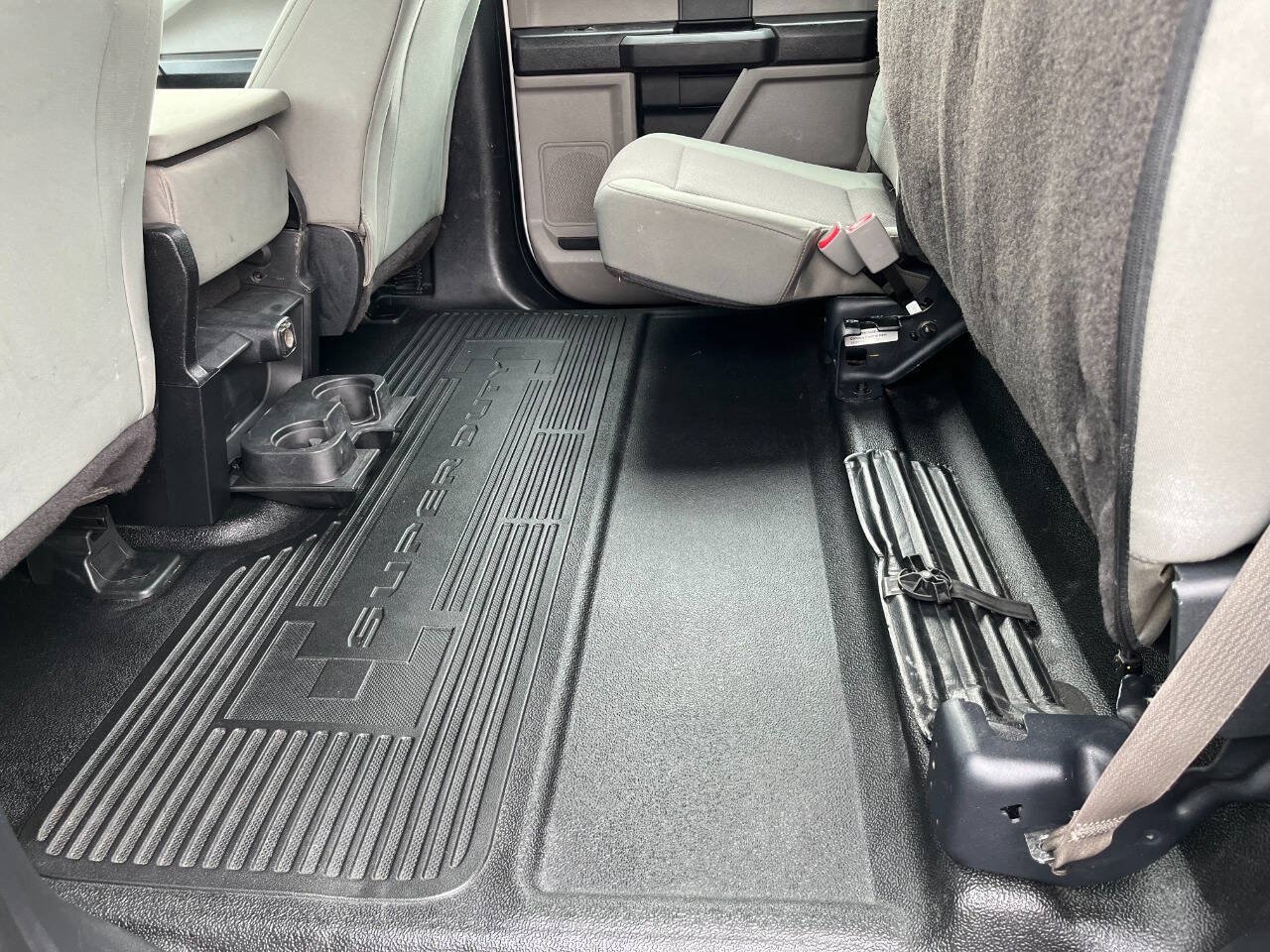 Used 2017 Ford F350 XL w/ Power Equipment Group AWD/4WD image 18